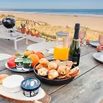 Denia Beach Lodge