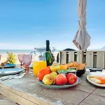 Denia Beach Lodge *