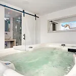 Denia Beach Lodge *