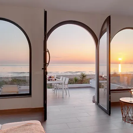 Denia Beach Lodge * 데니아