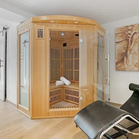 펜션 Denia Beach Lodge 데니아