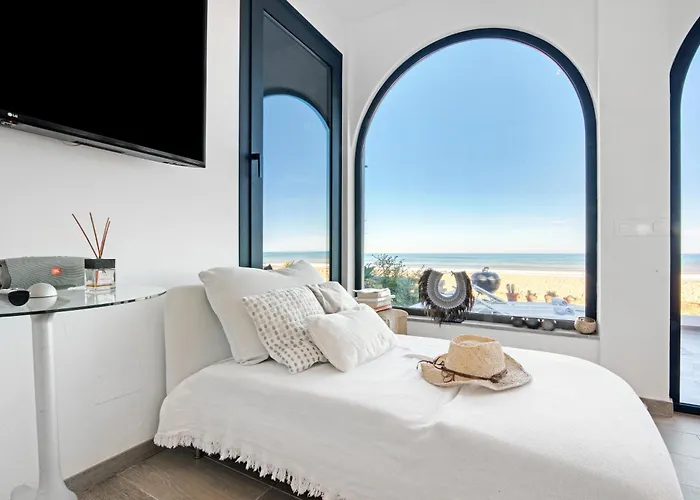 Denia Beach Lodge 펜션